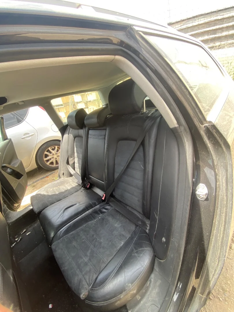 Foto de ASIENTOS TRASERO IZQUIERDO VOLKSWAGEN PASSAT VARIANT (3C5) 2.0 TDI DPF (170 CV / 125 KW) referencia 3C9885805EAFKZ