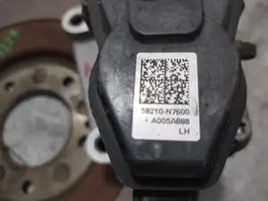 Foto de PINZA DE FRENO TRASERA IZQUIERDA HYUNDAI TUCSON (NX) híbrido-suave 100 kW (1.6 Ltr. - 100 kW CRDi) (136 CV / 100 KW) referencia 58210N7600 foto 5