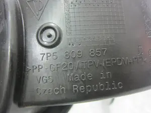 Foto de TAPA EXTERIOR COMBUSTIBLE PORSCHE CAYENNE (TIPO 92A) referencia 7P5809857 foto 4