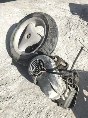 Foto de MOTOR COMPLETO YAMAHA NEOS 50 49 cm3 - 2.1 kW (0 CV / 0 KW)