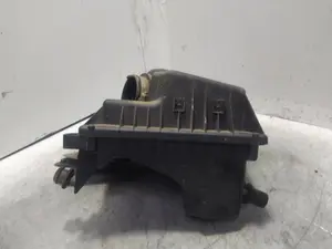 Foto de CAJA FILTRO AIRE OPEL ASTRA J BERLINA 5P 1.7 16V CDTI (110 CV / 81 KW) referencia 13272758