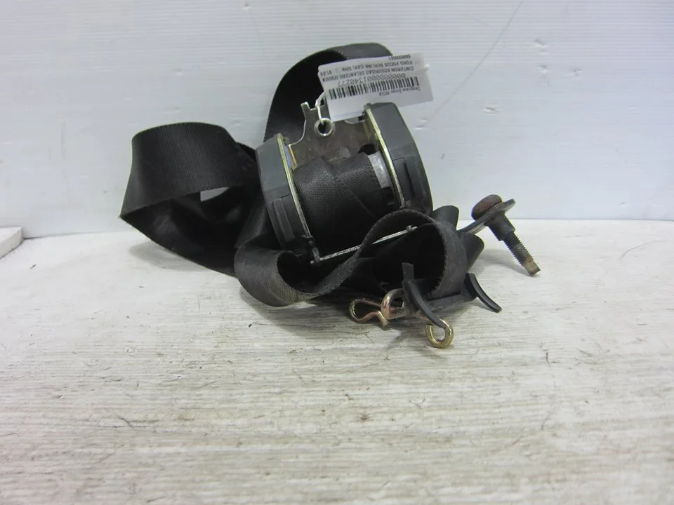 Foto de CINTURON SEGURIDAD DELANTERO IZQUIERDO FORD FOCUS BERLINA (CAK) 1.8 TDCi Turbodiesel CAT (116 CV / 85 KW) referencia 560626501