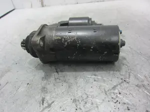 Foto de MOTOR ARRANQUE VOLKSWAGEN GOLF IV VARIANT (1J5)(05.1999) referencia 02A911023R
