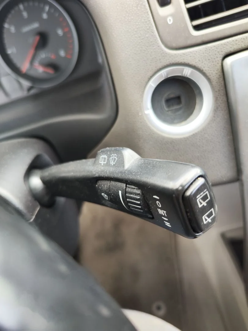 Foto de MANDO LIMPIA VOLVO V50 FAMILIAR 2.0 Diesel CAT (136 CV / 100 KW) referencia 31313951