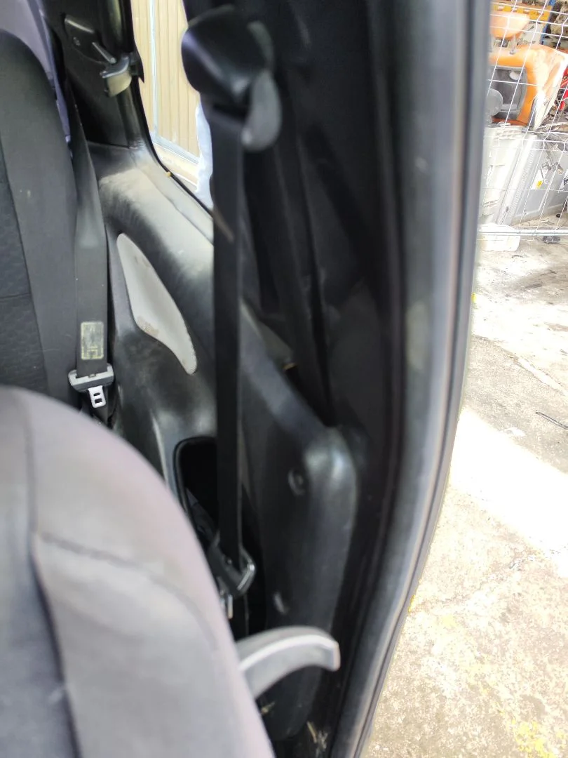 Foto de CINTURON SEGURIDAD DELANTERO IZQUIERDO LAND ROVER FREELANDER (LN) 2.0 Td4 CAT (109 CV / 80 KW)