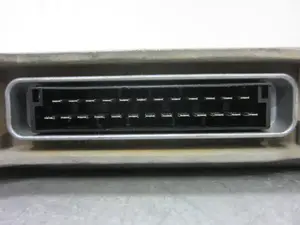 Foto de CENTRALITA MOTOR UCE RENAULT CLIO II FASE I (B/CB0) 1.9 Diesel (64 CV / 47 KW) referencia 7700111205 foto 4
