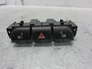 Foto de WARNING JAGUAR X-TYPE 3.0 V6 24V CAT (230 CV / 169 KW) referencia 1X4313B302BC