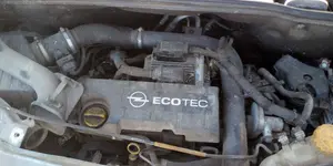 Foto de COMPRESOR AIRE ACONDICIONADO PEUGEOT PARTNER TEPEE 1.6 16V HDi CAT (9HT / DV6BTED4) (75 CV / 55 KW) referencia 9825868180 foto 11