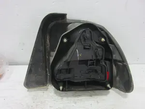 Foto de PILOTO TRASERO IZQUIERDO MG ROVER ROVER 45 (T/RT) 1.4 16V CAT (103 CV / 76 KW) foto 4