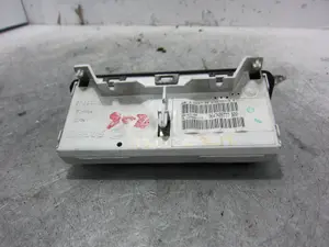 Foto de PANTALLA MULTIFUNCION PEUGEOT 206 1.4 HDi (68 CV / 50 KW) referencia 964740977780 foto 4