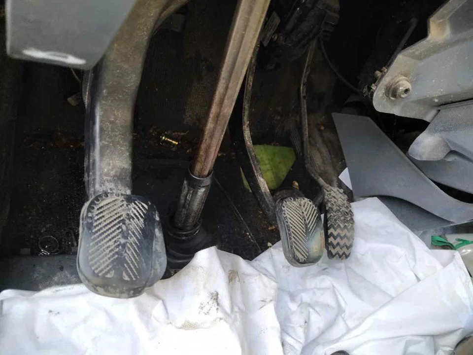 Foto de PEDAL FRENO CITROEN JUMPER FURGÓN GRAN VOLUMEN 2.2 HDI CAT (101 CV / 74 KW)