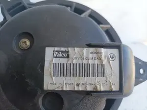 Foto de MOTOR CALEFACCION PEUGEOT 406 BERLINA (S1/S2) referencia 659953H foto 4