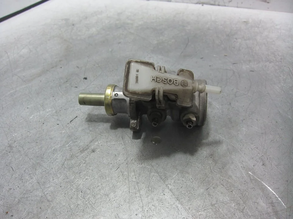 Foto de BOMBA FRENO FORD FOCUS BERLINA (CAK) 1.6 16V CAT (101 CV / 74 KW) referencia 21030399
