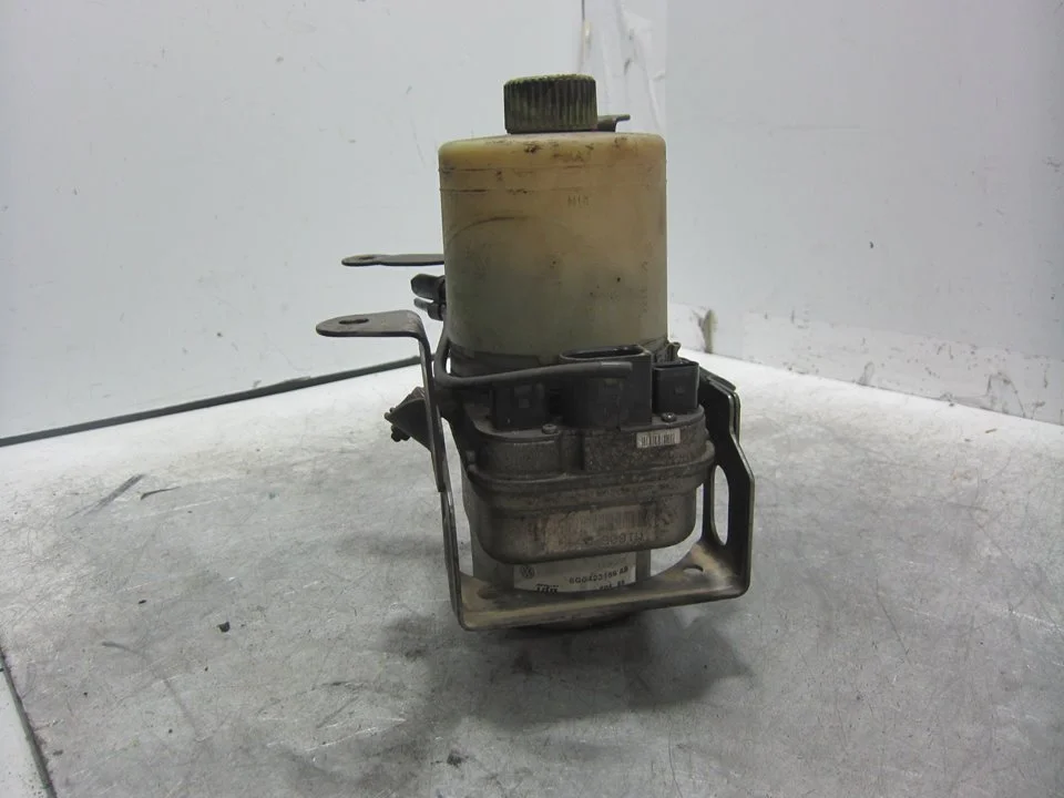 Foto de BOMBA DIRECCION SEAT IBIZA (6L1) 1.9 TDI (101 CV / 74 KW) referencia 6Q0423156AB