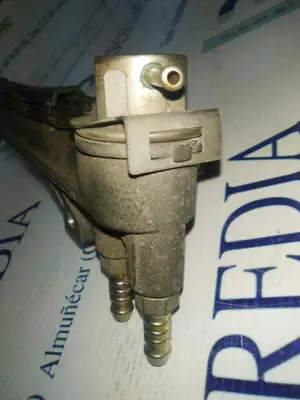 Foto de RAMPA INYECTORA SEAT TOLEDO (1M2) referencia 036133319AL foto 3