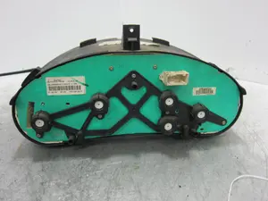 Foto de CUADRO INSTRUMENTOS PEUGEOT 206 2.0 HDi CAT (90 CV / 66 KW) referencia 9645847080 foto 5