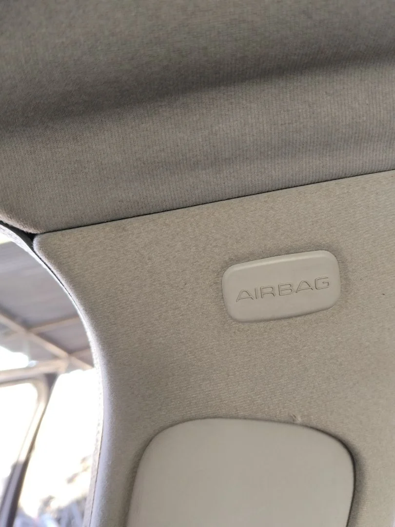 Foto de AIRBAG CORTINA DELANTERO DERECHO PEUGEOT 407 1.6 HDi FAP CAT (9HZ / DV6TED4) (109 CV / 80 KW) referencia 8331AC