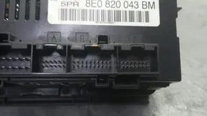 Foto de MANDO CALEFACCION / AIRE ACONDICIONADO AUDI A4 AVANT (8E) 3.0 V6 24V TDI (233 CV / 171 KW) referencia 8E0820043 foto 3