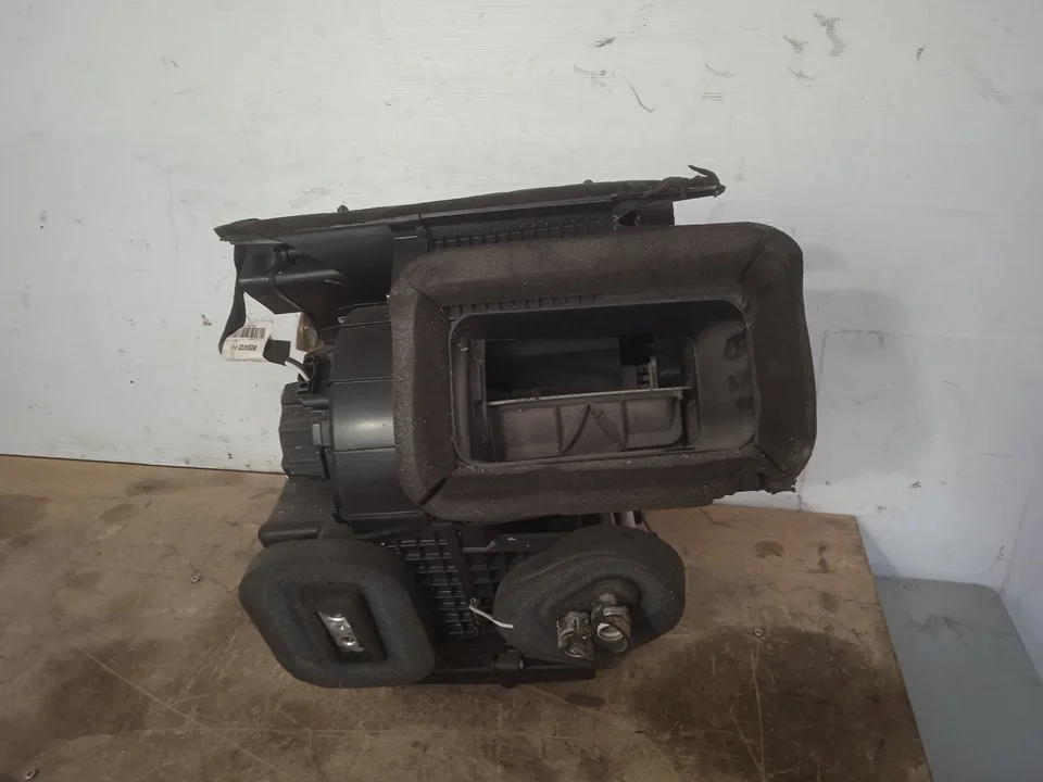 Foto de CALEFACCION ENTERA NORMAL DACIA DUSTER I 1.5 dCi Diesel CAT (86 CV / 63 KW) referencia 272709012R
