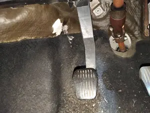 Foto de PEDAL EMBRAGUE FORD FOCUS SPORTBREAK (CAP) 1.6 TDCi CAT (90 CV / 66 KW)