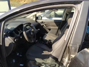 Foto de RETENEDOR PUERTA SEAT ALTEA XL (5P5) 1.9 TDI (105 CV / 77 KW)