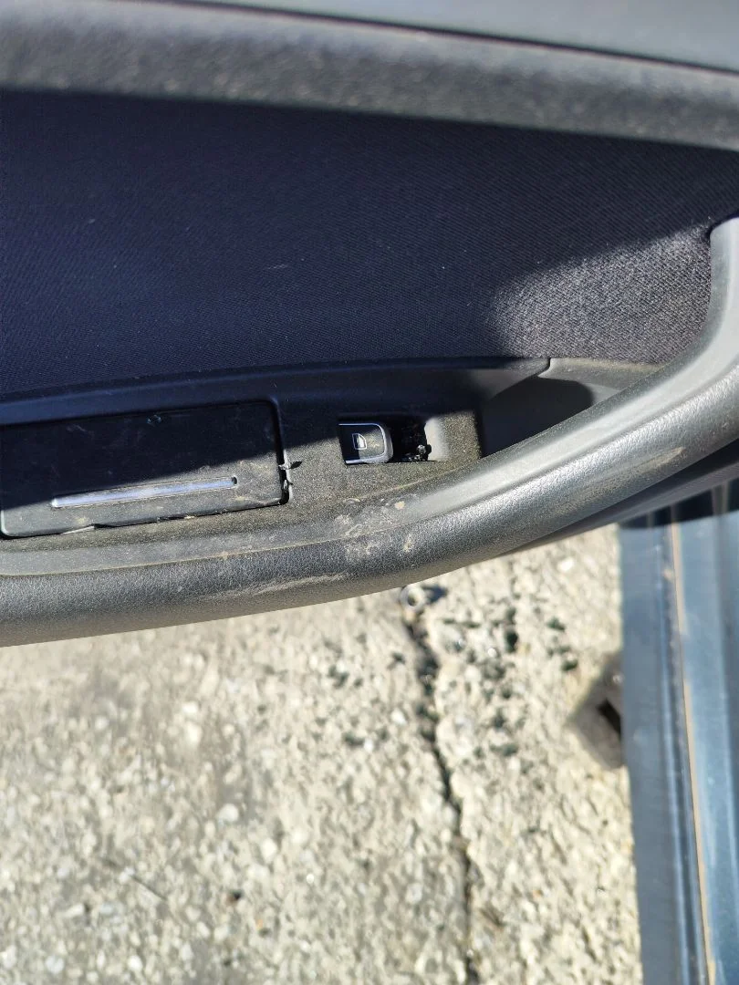 Foto de ELEVALUNAS TRASERO IZQUIERDO AUDI A6 AVANT (4GD) 2.0 16V TDI (190 CV / 140 KW) referencia 4G0839461