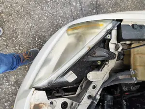 Foto de FARO DERECHO FORD FOCUS BERLINA (CAP) 1.8 TDCi Turbodiesel CAT (116 CV / 85 KW) referencia 1480979 foto 5