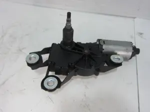 Foto de MOTOR LIMPIA TRASERO SEAT IBIZA BERLINA (6J5) 1.6 TDI (105 CV / 77 KW) referencia 6J3955711 foto 3