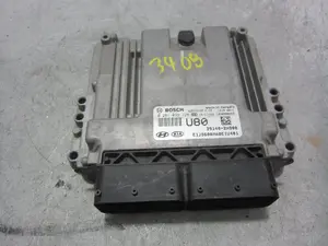 Foto de CENTRALITA MOTOR UCE KIA CEED (JD) 1.4 CRDi CAT (90 CV / 66 KW) referencia 391402A800