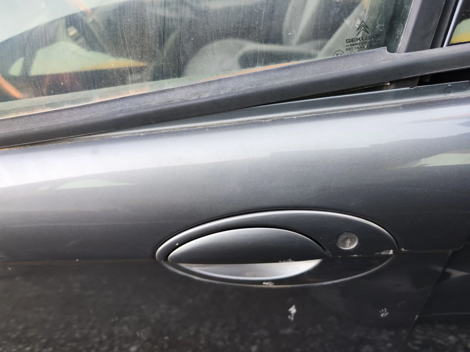 Foto de MANETA EXTERIOR DELANTERA IZQUIERDA CITROEN C5 BERLINA 2.0 HDi (109 CV / 80 KW)