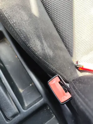 Foto de PRETENSOR AIRBAG DERECHO SEAT LEON (1M1) 1.9 TDI (90 CV / 66 KW)