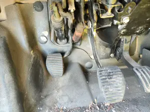 Foto de PEDAL FRENO CITROEN JUMPY 2.0 HDi CAT (RHK / DW10UTED4) (120 CV / 88 KW) referencia 4501X1