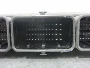 Foto de CENTRALITA MOTOR UCE PEUGEOT 407 COUPÉ referencia 9658198080 foto 5