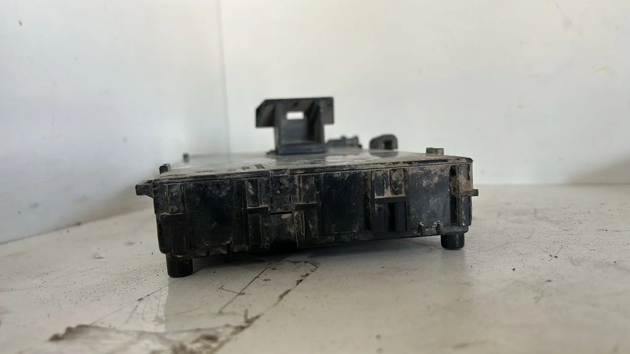 Foto de CAJA RELES / FUSIBLES RENAULT CLIO II FASE II (B/CB0) referencia 21659065-6