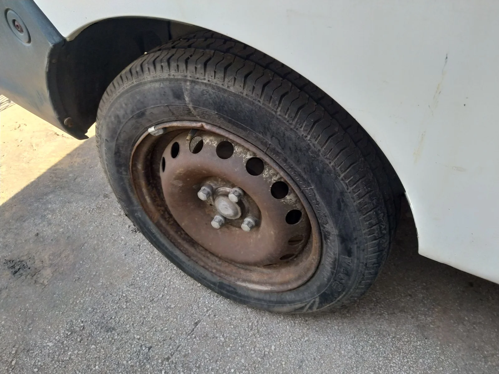 Foto de AMORTIGUADOR TRASERO DERECHO RENAULT KANGOO I (F/KC0) 1.5 dCi Diesel (82 CV / 60 KW)