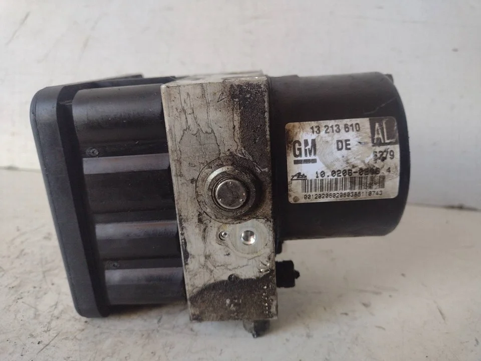 Foto de ABS OPEL ASTRA H BERLINA referencia 13213610