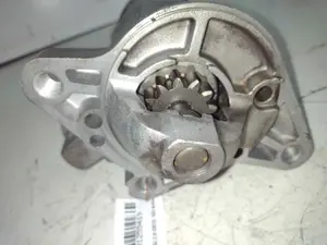 Foto de MOTOR ARRANQUE MAZDA 6 BERLINA (GG) 2.0 Diesel CAT (143 CV / 105 KW) referencia M002T88671 foto 2