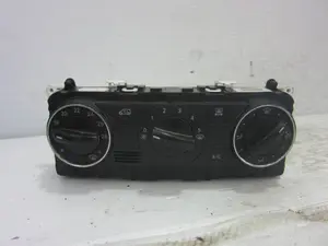 Foto de MANDO CALEFACCION / AIRE ACONDICIONADO MERCEDES-BENZ CLASE A (BM 169) 2.0 CDI CAT (82 CV / 60 KW) referencia A1698301985