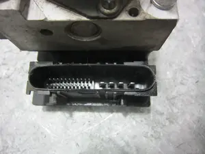 Foto de ABS PEUGEOT 307 (S1)(04.2001) 2.0 HDi CAT (90 CV / 66 KW) referencia 9651873780 foto 4