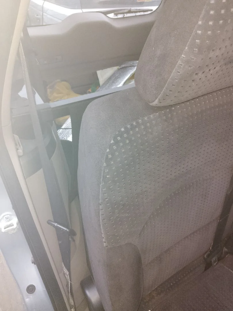 Foto de CINTURON SEGURIDAD TRASERO DERECHO MITSUBISHI GRANDIS (NA0W) 2.0 DI-D CAT (136 CV / 100 KW)