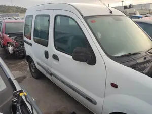 Foto de PUERTA DELANTERA DERECHA RENAULT KANGOO I (F/KC0) 1.2  (58 CV / 43 KW) referencia 7751471747