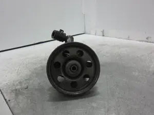 Foto de BOMBA DIRECCION FORD FOCUS BERLINA (CAK) referencia XS4E3A733AC