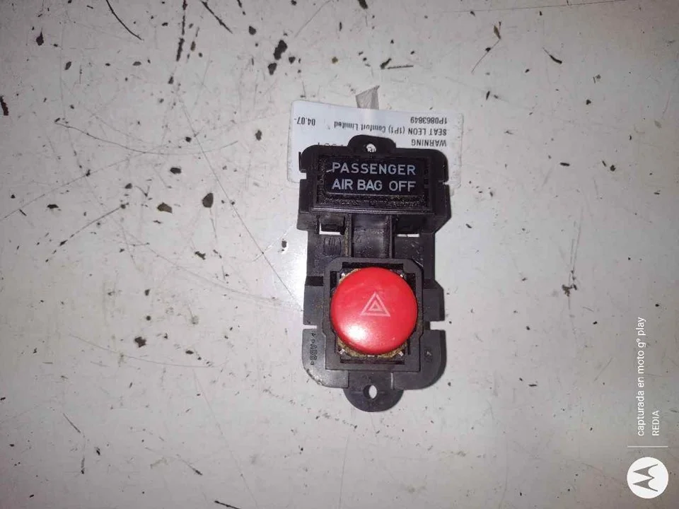 Foto de WARNING SEAT LEON (1P1) 1.9 TDI (105 CV / 77 KW) referencia 1P0863849