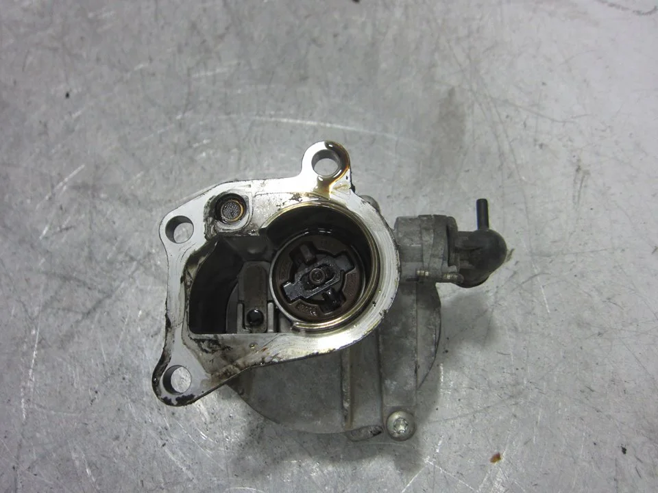 Foto de DEPRESOR FRENO / BOMBA VACIO RENAULT MEGANE II BERLINA 3P referencia D163123491