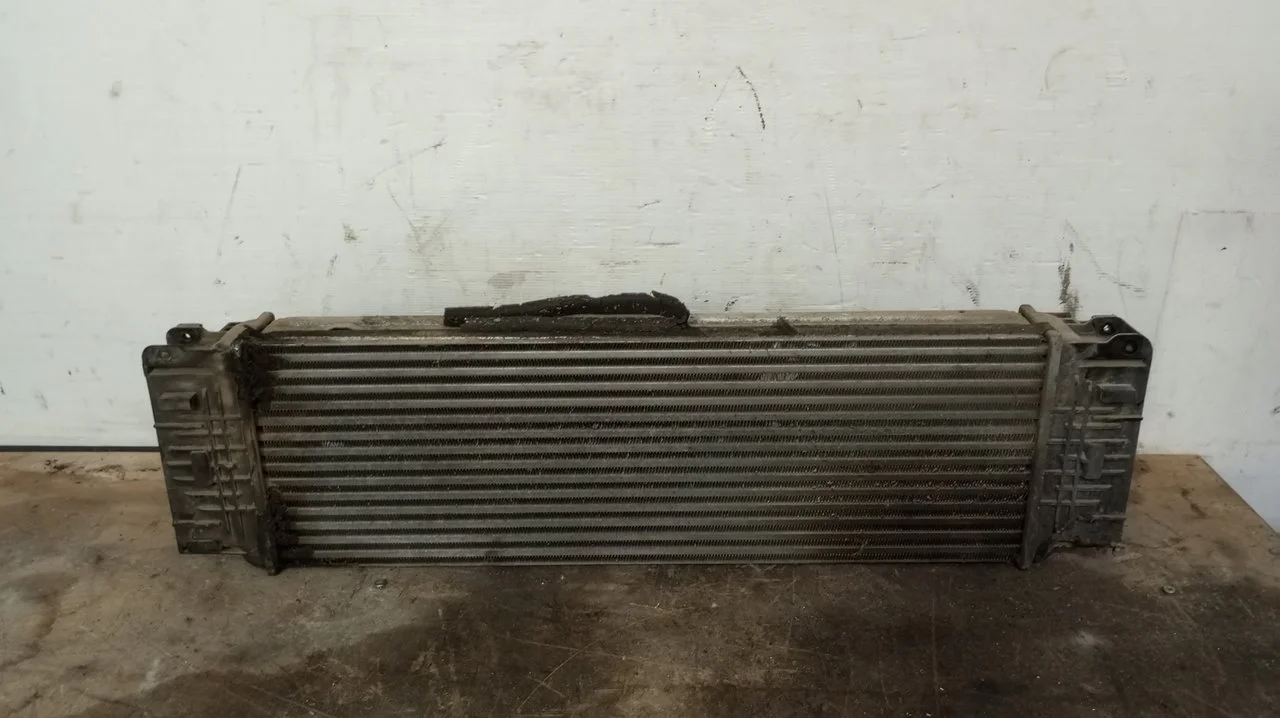 Foto de INTERCOOLER VOLKSWAGEN CRAFTER FURGÓN (2E) 2.5 TDI DPF (109 CV / 80 KW) referencia 2E0145804