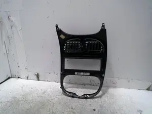 Foto de NO IDENTIFICADO PEUGEOT 206 1.6 16V CAT (109 CV / 80 KW) referencia 9624663577 foto 2