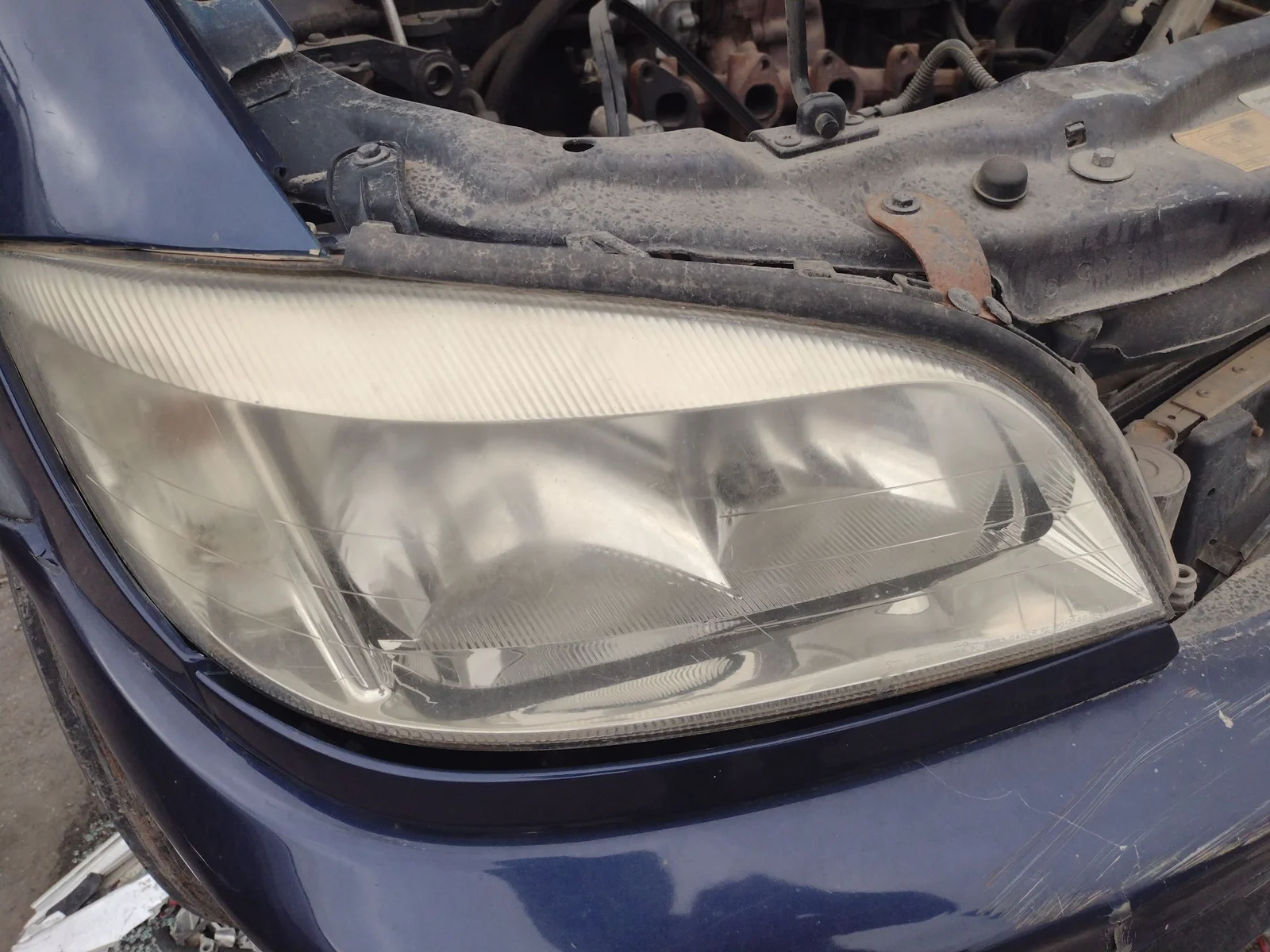 Foto de FARO DERECHO OPEL ZAFIRA A 2.0 DTI (101 CV / 74 KW)