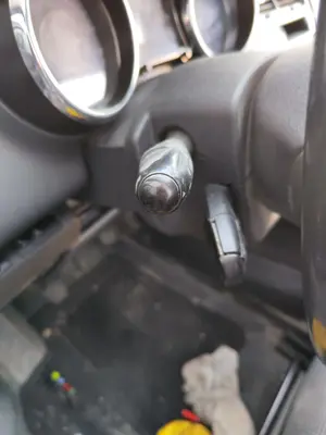 Foto de MANDO MULTIFUNCION PEUGEOT 5008 1.6 HDi FAP CAT (9HZ / DV6TED4) (109 CV / 80 KW) foto 1