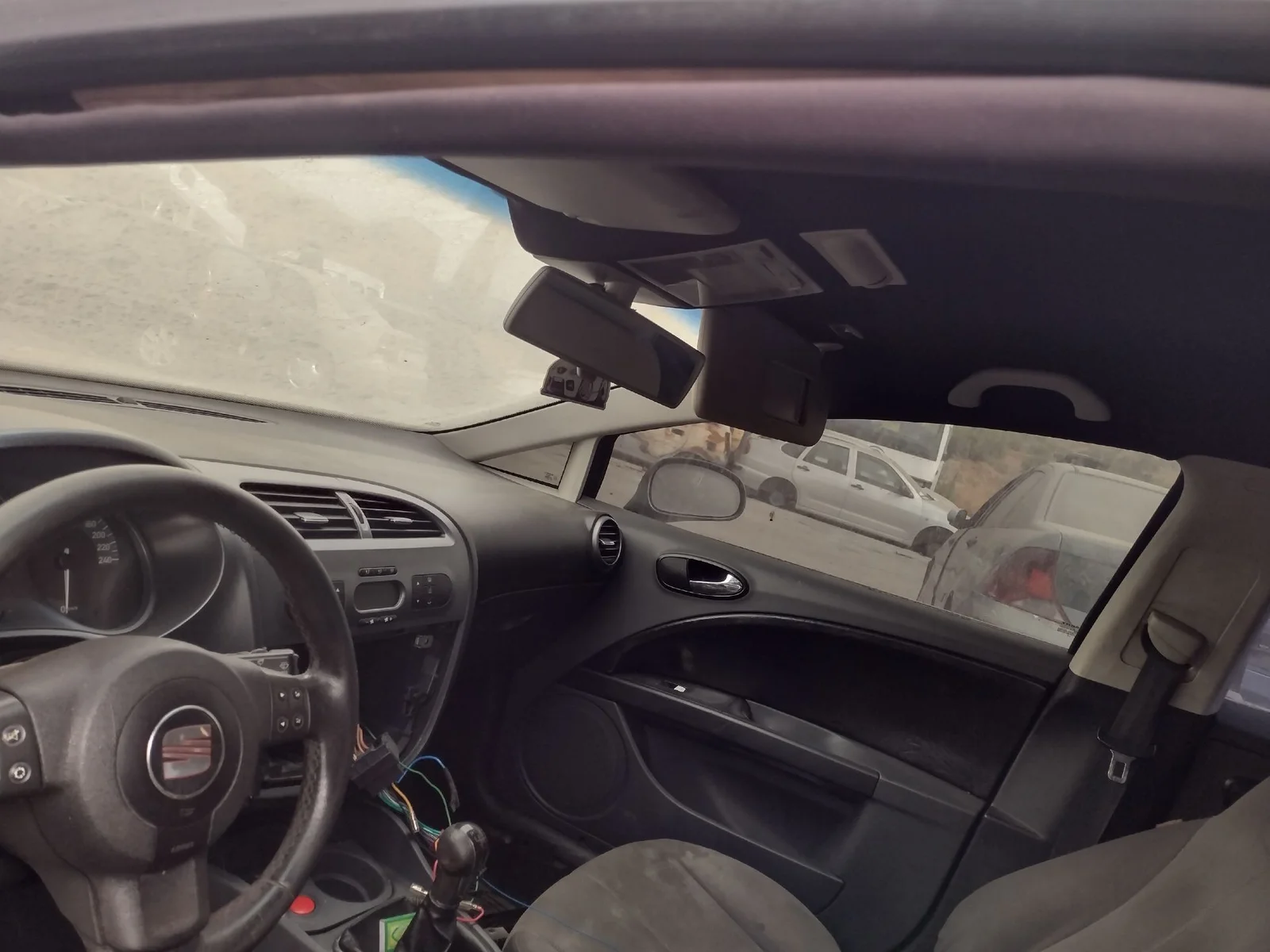 Foto de LUZ INTERIOR SEAT LEON (1P1) 1.9 TDI (105 CV / 77 KW) referencia 5P0947106E FKZ