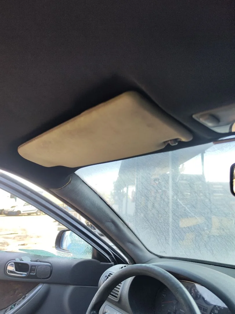 Foto de PARASOL IZQUIERDO AUDI A3 (8L) 1.9 TDI (110 CV / 81 KW) referencia 8D0857551Q FKZ
